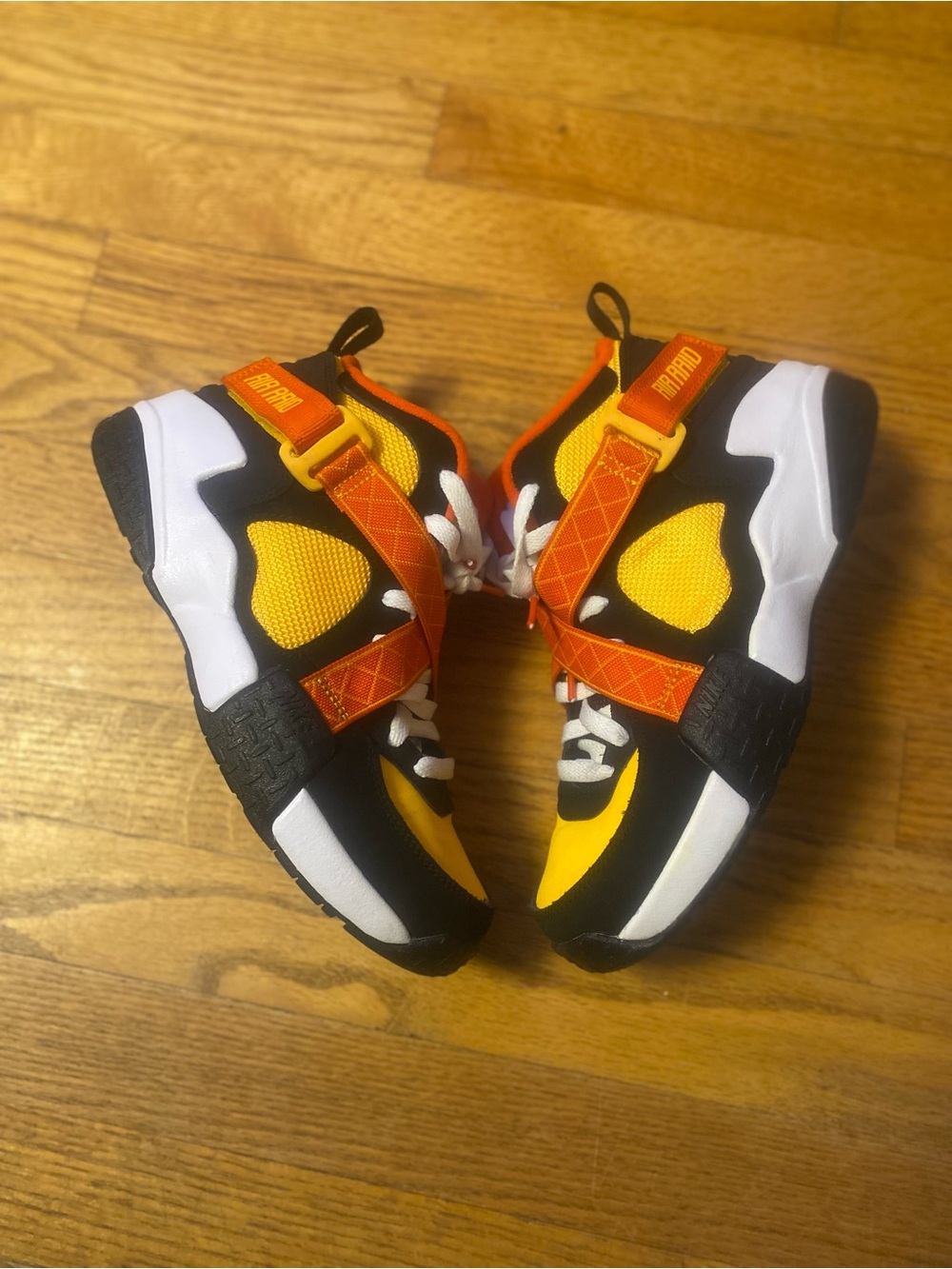 Boys Nike Air Raid